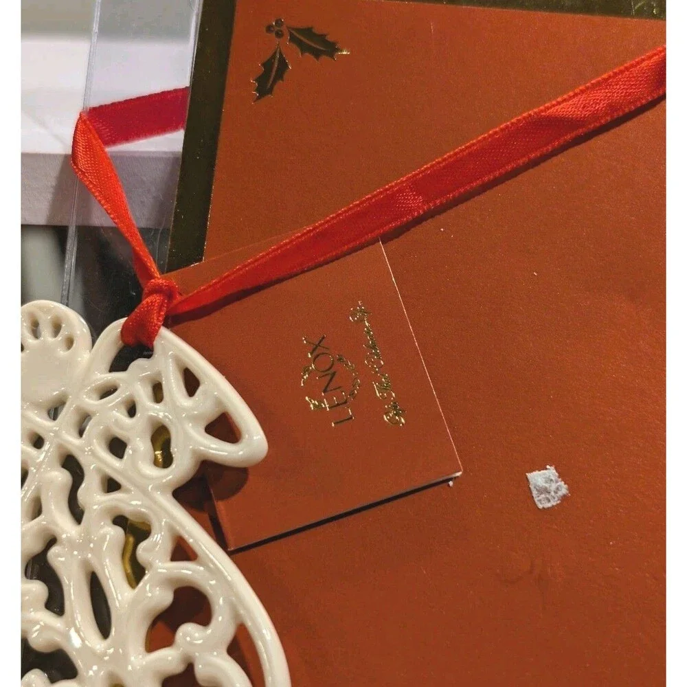 Lenox retired ornament